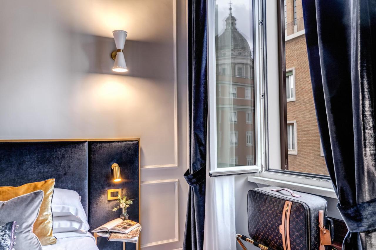 Tree Charme Augusto Luxury Suites Rome Bagian luar foto